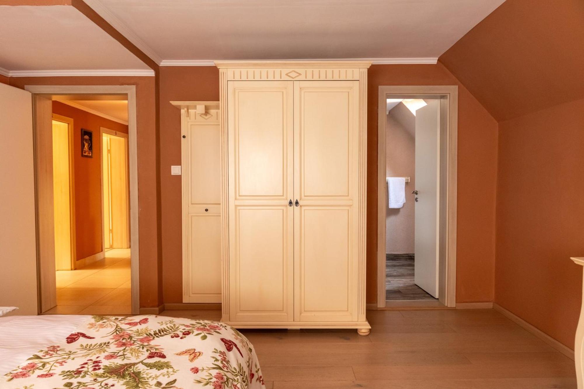 מלון Vila Crisalia Sibiel -Sibiu (Adults Only) מראה חיצוני תמונה