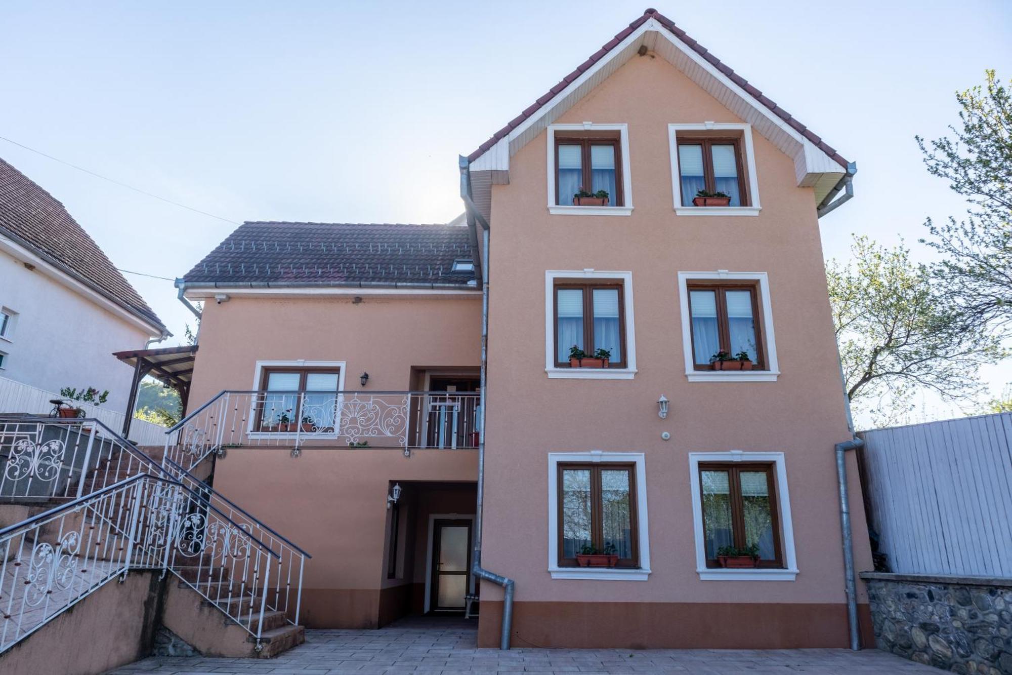 מלון Vila Crisalia Sibiel -Sibiu (Adults Only) מראה חיצוני תמונה