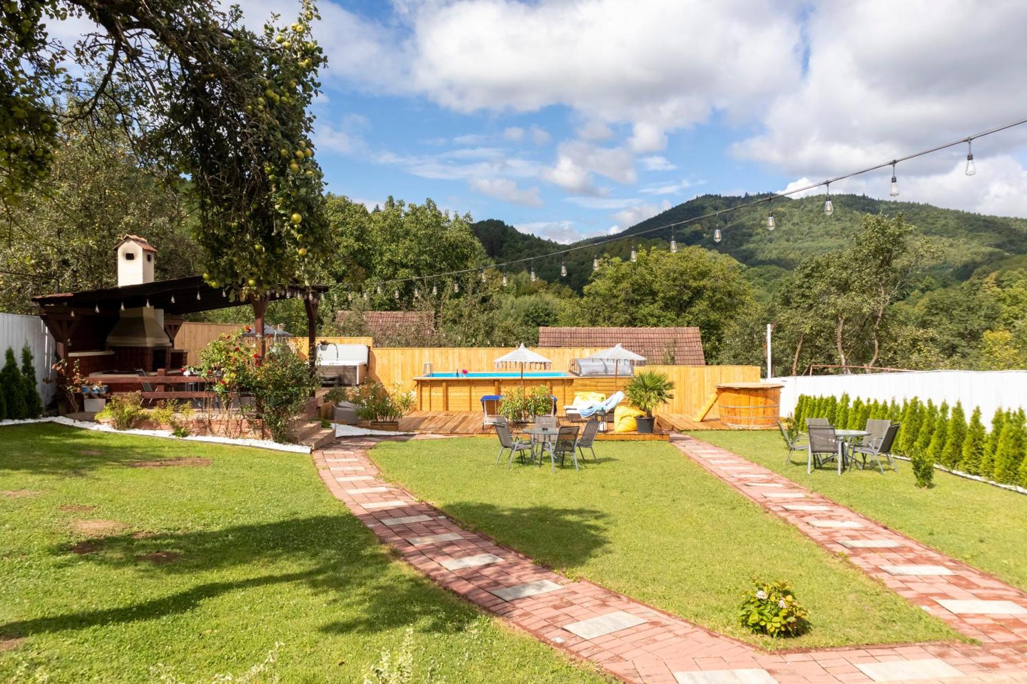 מלון Vila Crisalia Sibiel -Sibiu (Adults Only) מראה חיצוני תמונה